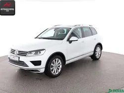 Weiss (metallic) Gebraucht 2016 VW Touareg R-line SUV | 30.880 € (Fairer Preis)