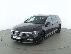Grau Gebraucht 2021 VW Passat Elegance Kombi | 32.510 €