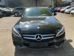 Schwarz Gebraucht 2017 Mercedes C180 Avantgarde Limousine | 22.600 € (Teuer)
