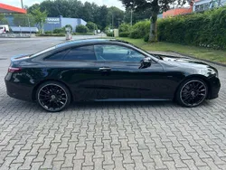 Schwarz Gebraucht 2023 Mercedes E200 Business Coupé | 43.500 € (Guter Preis)