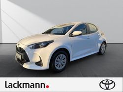 Super (pure) white ii Gebraucht 2024 Toyota Yaris Hybrid Business Edition Kleinwagen | 20.990 €