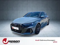 Kemoragrau metallic Gebraucht 2025 Audi RS3 Sportback Sport Kleinwagen | 66.370 € (Guter Preis)