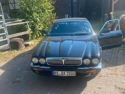 Schwarz Gebraucht 1999 Jaguar XJ Limousine | 10.800 € (Etwas zu teuer)