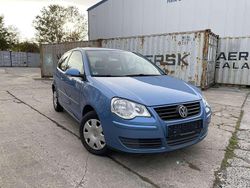 Blau Gebraucht 2005 VW Polo Kleinwagen | 2.750 € (Fairer Preis)