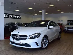 Calcitweiß Gebraucht 2017 Mercedes A220 Limousine | 22.980 € (Etwas zu teuer)