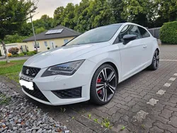 Weiß Gebraucht 2016 Cupra Leon Limousine | 13.500 € (Guter Preis)