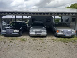 Schwarz Gebraucht 1994 Mercedes E220 Kombi | 3.960 €