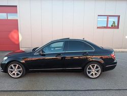 Schwarz Gebraucht 2013 Mercedes C220 Avantgarde Limousine | 11.500 € (Fairer Preis)