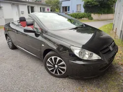 Schwarz Gebraucht 2004 Peugeot 307 CC Cabrio | 1.200 € (Superpreis)