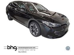 Grenadillschwarz metallic Gebraucht 2025 VW Passat Elegance Kombi | 42.820 € (Guter Preis)