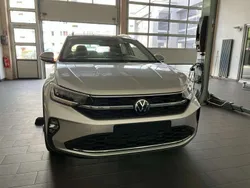 Reflexsilber metallic Gebraucht 2022 VW Taigo Style SUV | 30.990 € (Etwas zu teuer)
