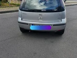 Silber Gebraucht 2004 Opel Corsa Kleinwagen | 2.250 € (Etwas zu teuer)