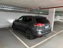 Grau Gebraucht 2015 Nissan X-Trail 360º SUV | 13.500 € (Etwas zu teuer)