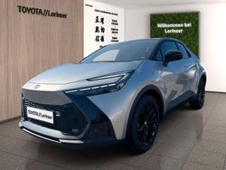 Silver 1l0/ black 202 Neu 2025 Toyota C-HR Sport SUV | 42.990 € (Teuer)