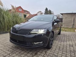 Schwarz Gebraucht 2017 Skoda Rapid Style Limousine | 14.990 €