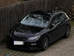 Schwarz Gebraucht 2017 Seat Leon FR Kleinwagen | 15.790 € (Fairer Preis)