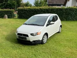 Weiß Gebraucht 2012 Mitsubishi Colt Kleinwagen | 2.700 €