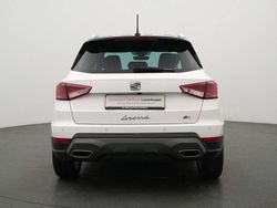Weiss / candy weiss Gebraucht 2024 Seat Arona FR SUV | 23.180 € (Fairer Preis)