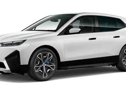 Weiß Gebraucht 2022 BMW iX Sport Line SUV | 55.780 € (Fairer Preis)