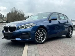 Blau Gebraucht 2021 BMW 120 Advantage Kleinwagen | 20.300 € (Fairer Preis)