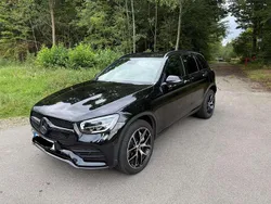 Schwarz Gebraucht 2021 Mercedes GLC300e AMG line SUV | 39.990 € (Fairer Preis)
