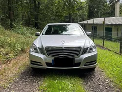 Silber Gebraucht 2012 Mercedes E250 Elegance Limousine | 15.999 € (Etwas zu teuer)