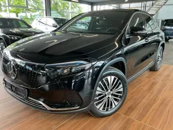 Kosmosschwarz Gebraucht 2024 Mercedes EQA350 SUV | 40.899 € (Guter Preis)
