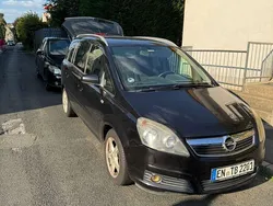 Saphirschwarz mi2 Gebraucht 2007 Opel Zafira Edition Van / Kleinbus | 650 € (Superpreis)