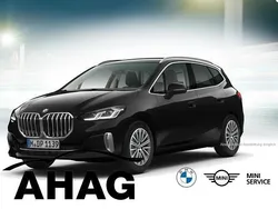 Schwarz Neu 2025 BMW 218 Active Tourer Luxury Line Van / Kleinbus | 37.890 € (Guter Preis)