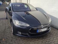 Silber Gebraucht 2015 Tesla Model S Kleinwagen | 29.900 €