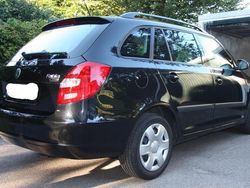 Schwarz metallic Gebraucht 2008 Skoda Fabia Ambiente Kleinwagen | 7.200 €