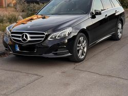 Schwarz Gebraucht 2013 Mercedes E220 Kombi | 10.690 € (Fairer Preis)