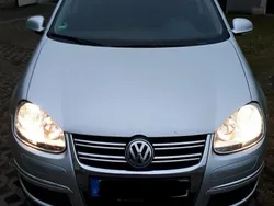 Silber Gebraucht 2006 VW Jetta Limousine | 3.299 € (Fairer Preis)