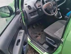 Gebraucht 2009 Suzuki Splash Kleinwagen | 1.700 €