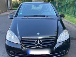 Schwarz Gebraucht 2011 Mercedes A150 Kombi | 4.450 €