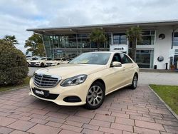 Gebraucht 2016 Mercedes E200 Limousine | 5.200 €
