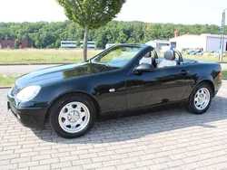 Schwarz Gebraucht 2000 Mercedes SLK200 Cabrio | 9.500 € (Teuer)