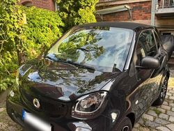 Schwarz Gebraucht 2019 Smart ForTwo Coupé Passion Coupé | 11.999 € (Fairer Preis)