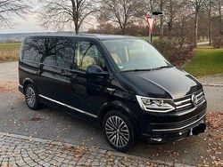 Schwarz Gebraucht 2016 VW T6 Highline Van | 34.300 €