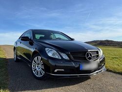 Schwarz Gebraucht 2010 Mercedes E350 Coupé | 15.600 € (Teuer)