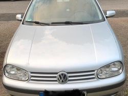 Silber Gebraucht 2001 VW Golf IV Limousine | 2.300 € (Fairer Preis)