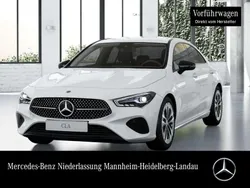 Weiß Gebraucht 2025 Mercedes CLA180 Progressive Limousine | 34.890 € (Guter Preis)