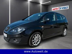Schwarz Gebraucht 2011 Seat Altea XL Stylance Van / Kleinbus | 5.490 € (Fairer Preis)