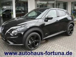 Pearl black Gebraucht 2024 Nissan Juke Tekna SUV | 30.900 € (Teuer)