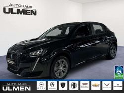 Schwarz Gebraucht 2021 Peugeot e-208 Active Kleinwagen | 15.980 € (Fairer Preis)