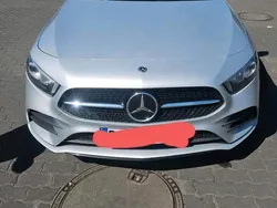Grau Gebraucht 2021 Mercedes A250 Limousine | 33.000 €