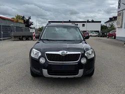 Schwarz Gebraucht 2013 Skoda Yeti Easy SUV | 6.499 € (Superpreis)
