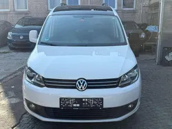 Weiß Gebraucht 2014 VW Caddy Edition Van / Kleinbus | 6.999 € (Guter Preis)
