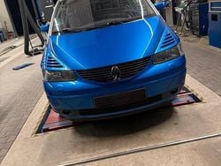 Blau Gebraucht 2002 Renault Avantime Van / Kleinbus | 2.500 €