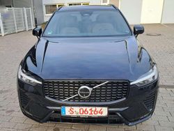 Black stone, solid / solid Gebraucht 2022 Volvo XC60 Plus SUV | 31.400 € (Guter Preis)